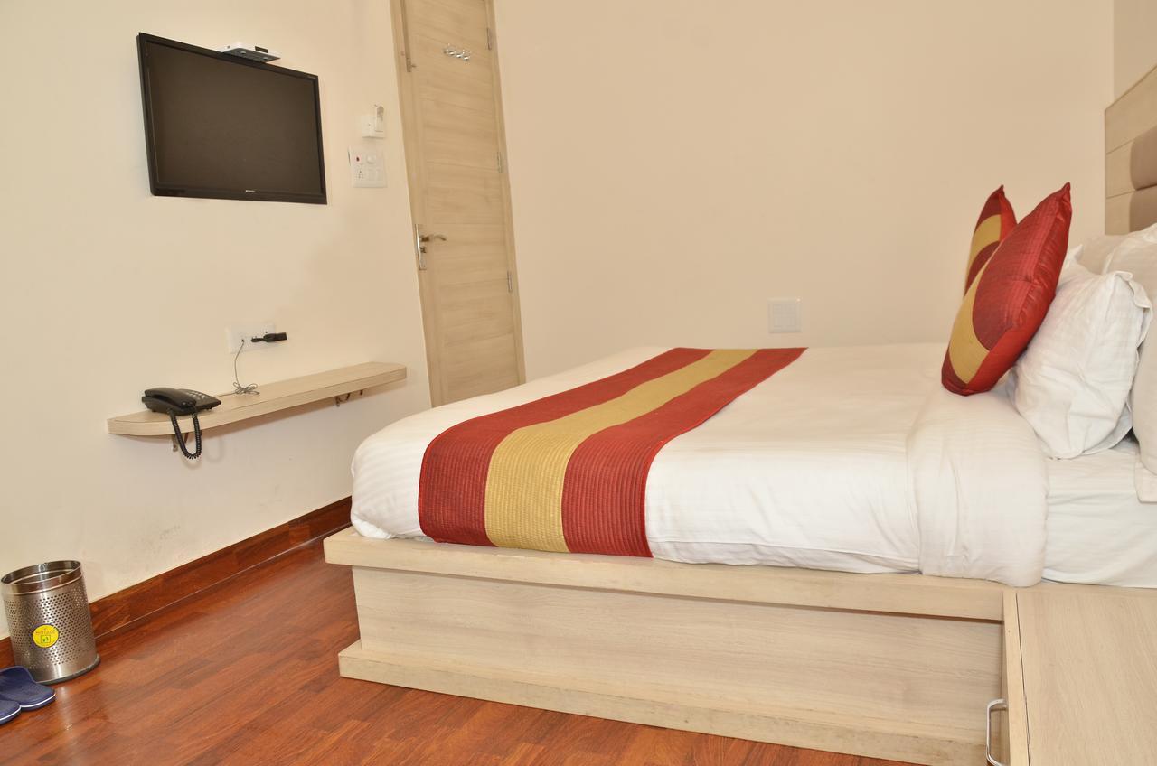 Hotel Temple Inn أمريتسار المظهر الخارجي الصورة
